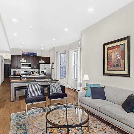 Апартаменти Modern 4Br Just A Block From Cta Pink Line With Pool Table Free Parking Чикаго Екстер'єр фото